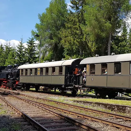 Victoria * Frauenwald