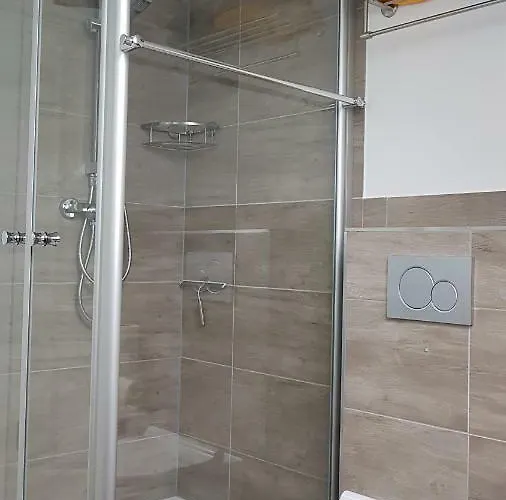 Victoria Tatil Evi *